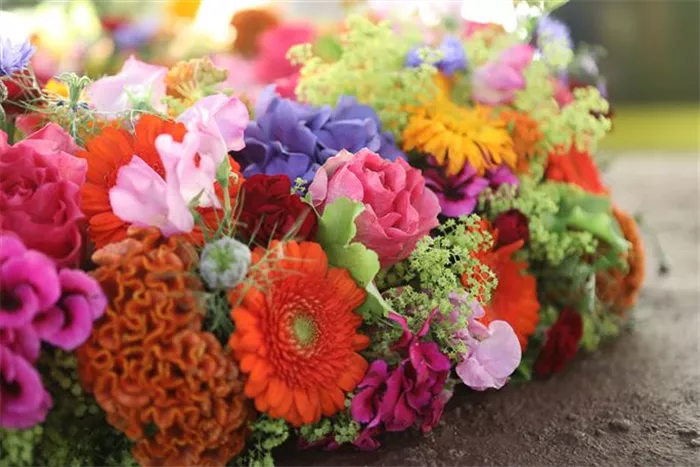 12. Mai Muttertag: Sonntagsverkauf im Blumenladen