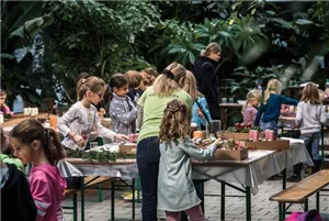 Kreativkurs Adventsfloristik für Kinder ab 5 Jahren