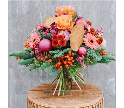 Blumenstrauss «Joyful Christmas» aus Meisterhand