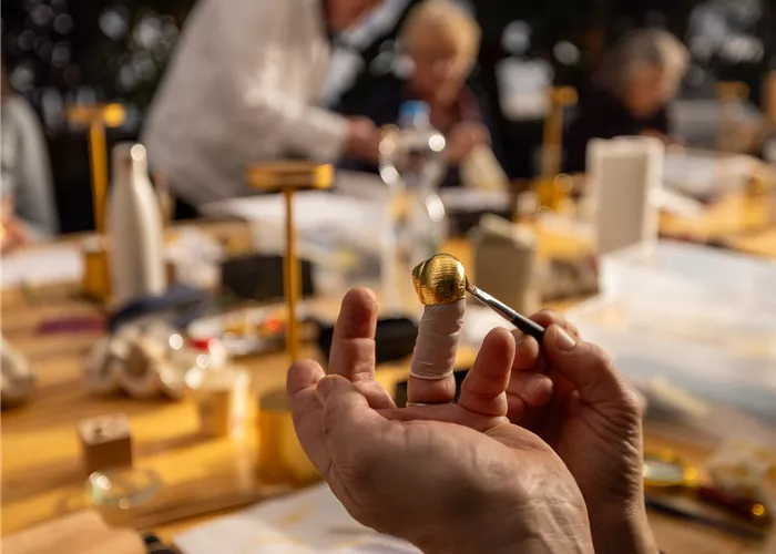 Vergolder Workshop: Weihnachtsschmuck mit 24-Karat-Blattgold (zusätzliches Datum)